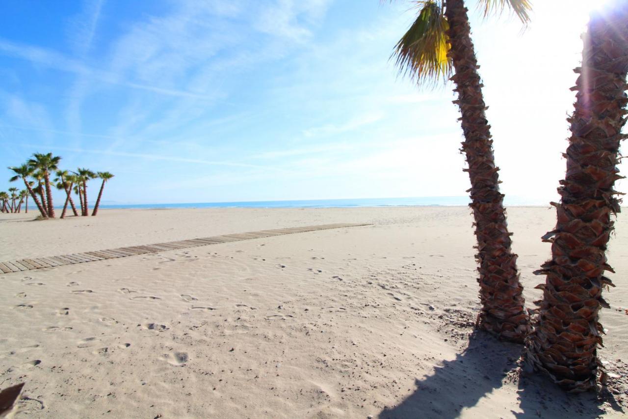 Global Properties, Estudio Para Parejas Con Piscina En Canet Playa Canet d’En Berenguer Kültér fotó