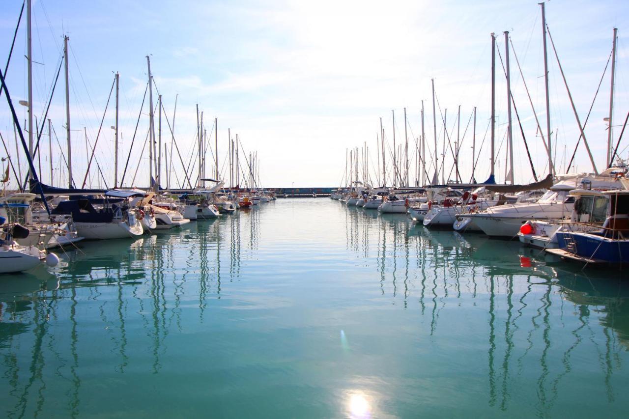 Global Properties, Estudio Para Parejas Con Piscina En Canet Playa Canet d’En Berenguer Kültér fotó